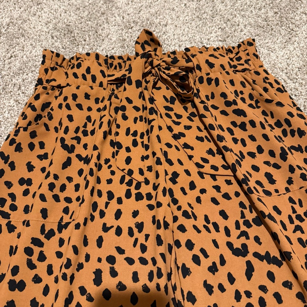 Leopard Wide Leg Pants - Picture 5 of 10